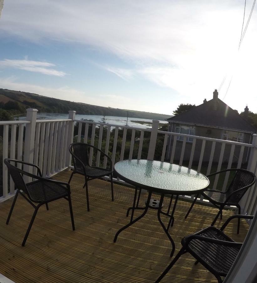 Rawley Point Villa New Quay Kültér fotó